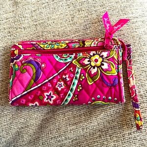 Vera Bradley - pink swirls wallet